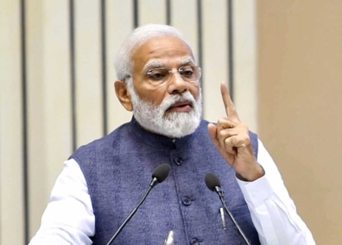 प्रधानमंत्री नरेंद्र मोदी आज तेलंगाना व तमिलनाडु के दौरे पर